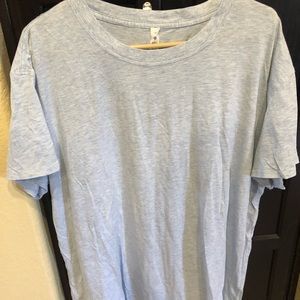 Lululemon tee